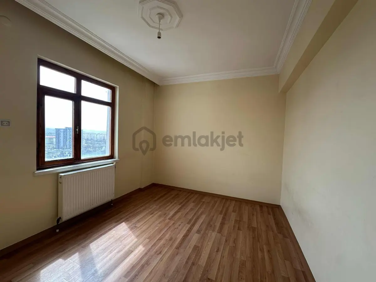 Nova'dan 3+1 Hastane Yakını Manzaralı Kiralık Daire - 7