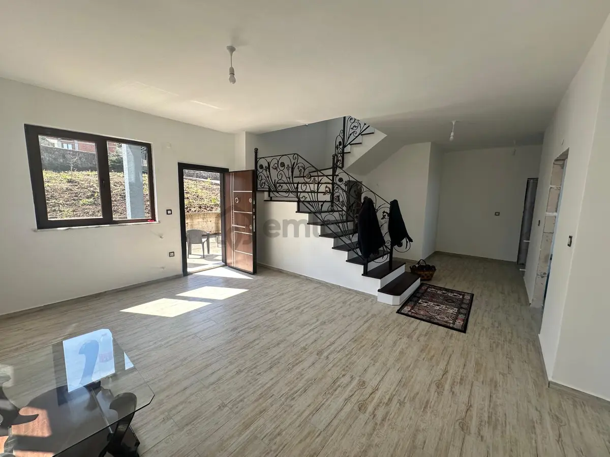 Trabzon'da Satılık Villa - 3