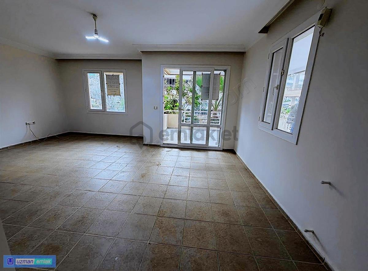 Ege Mahallesinde Modernlize Edilmiş 3+1 Bakımlı Daire - 13