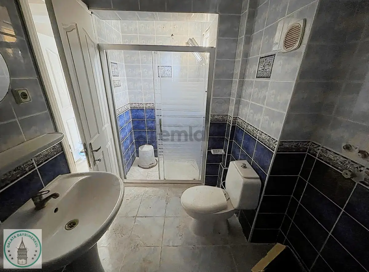 Galata'dan Kısa Süreliğine Site İçerisinde 3+1 Satılık Daire - 13