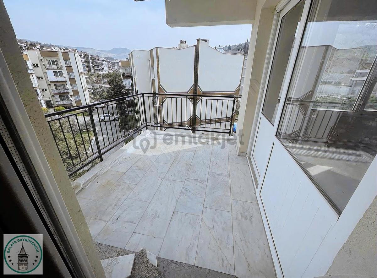 Galata'dan Kısa Süreliğine Site İçerisinde 3+1 Satılık Daire - 20