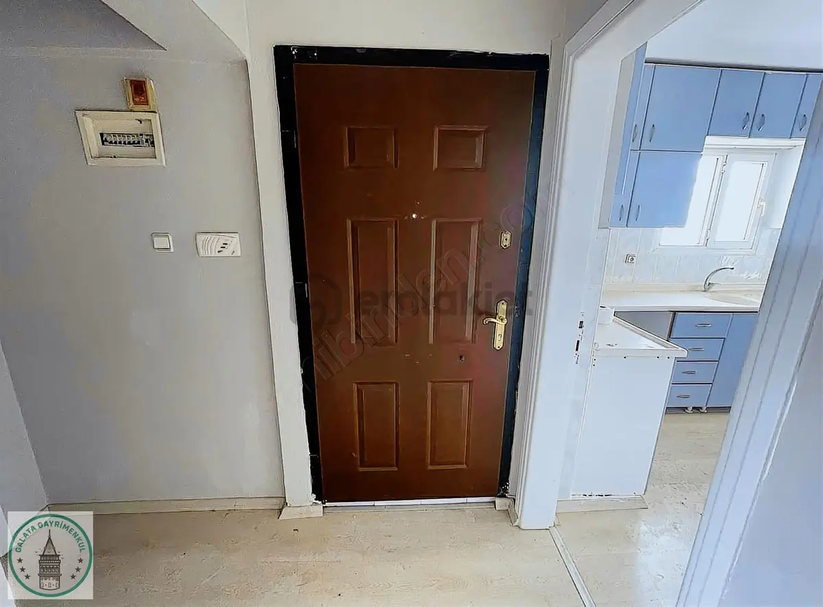 Galata'dan Kısa Süreliğine Site İçerisinde 3+1 Satılık Daire - 8