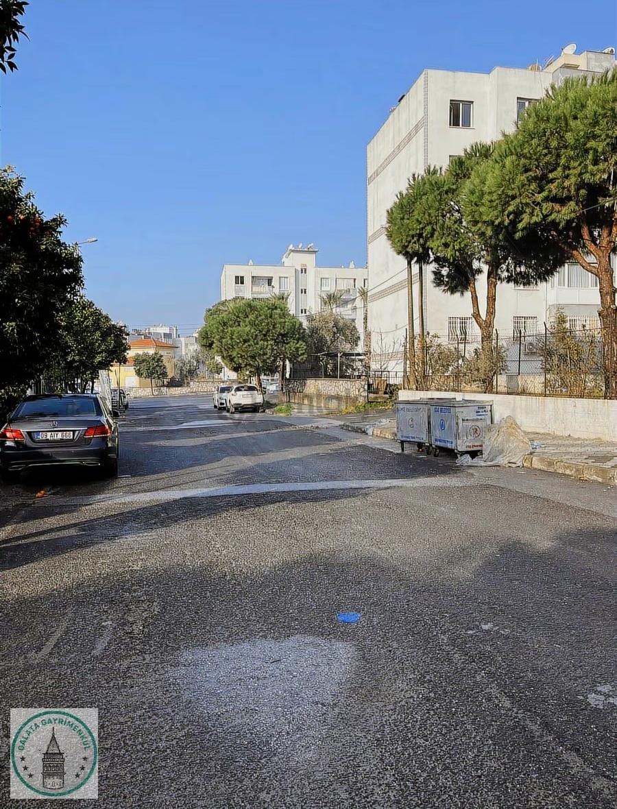 Galata'dan Kısa Süreliğine Site İçerisinde 3+1 Satılık Daire - 12