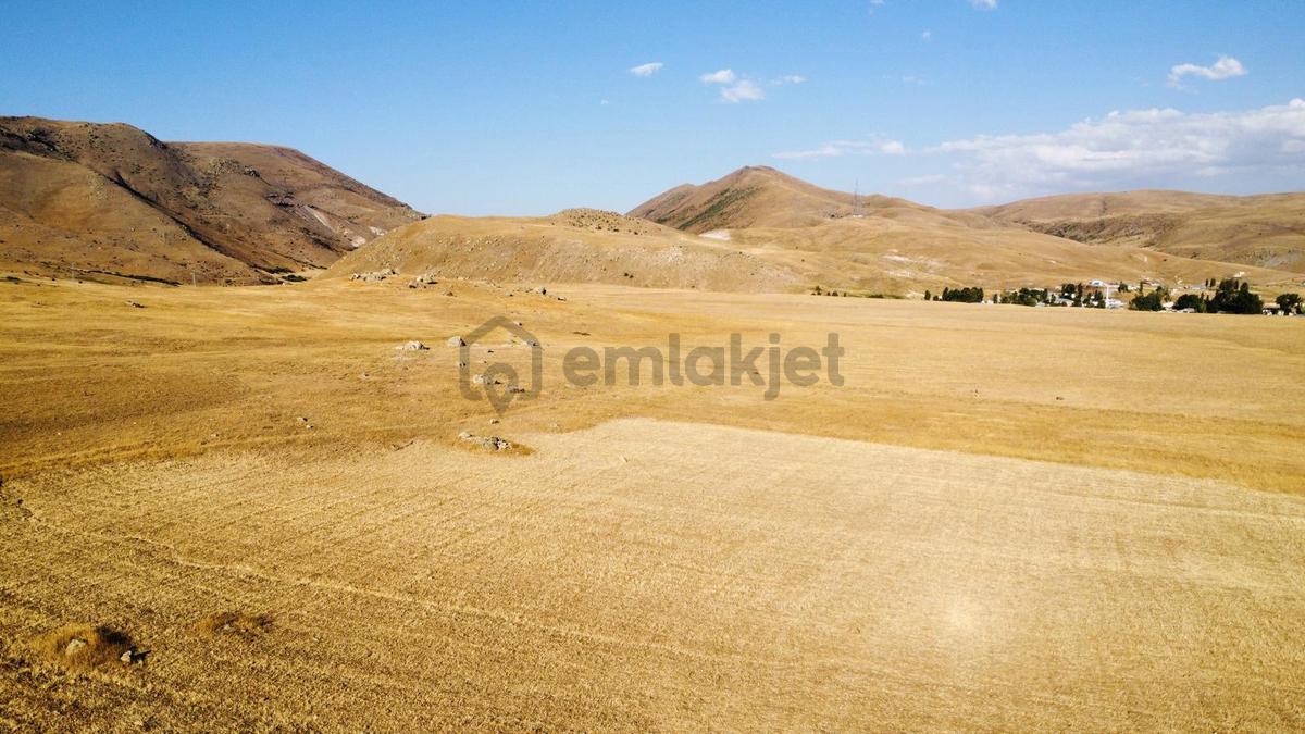 Ağrı'da Satılık Tarla - 14