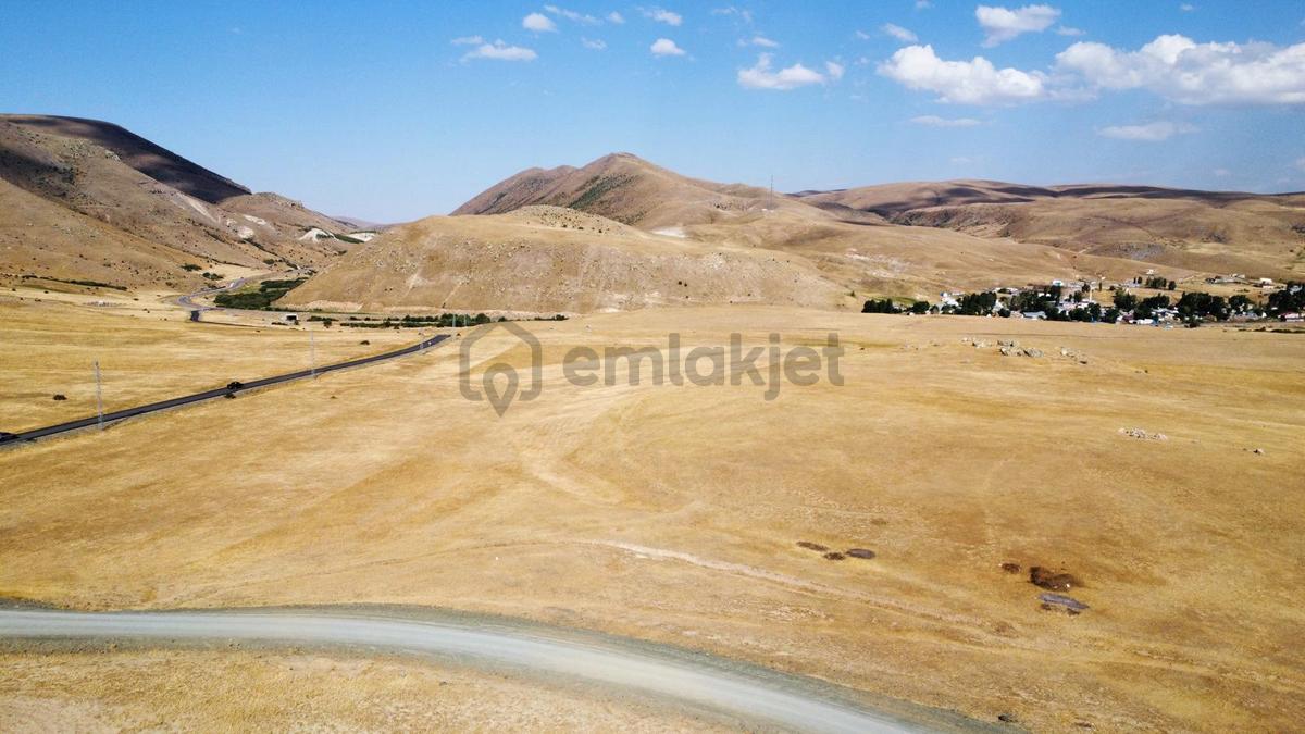 Ağrı'da Satılık Tarla - 33