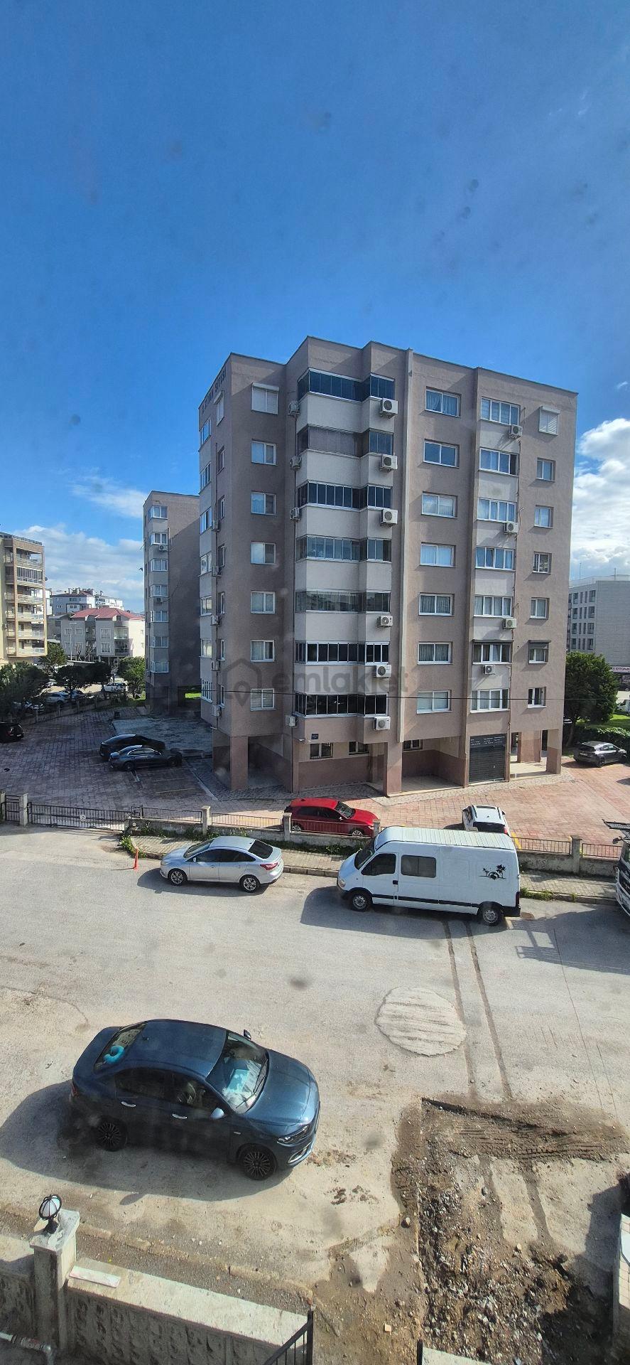 Bayraklı Da 3+1 Kiralık Lüks Daire. - 16