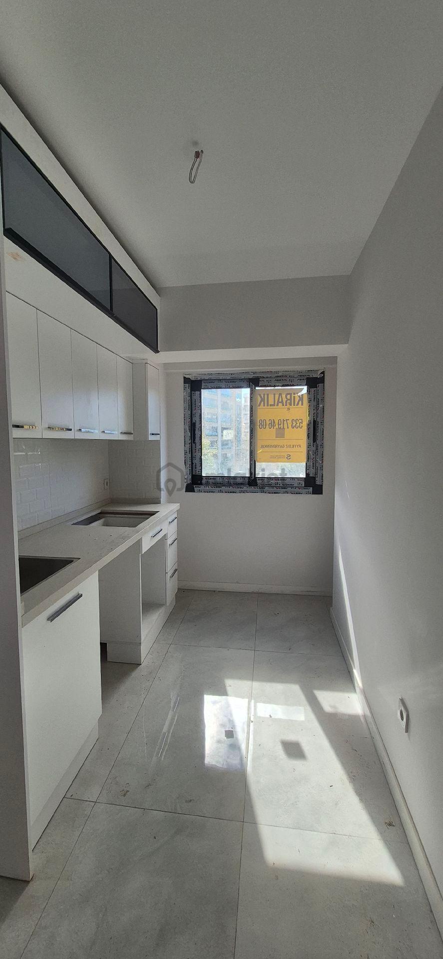 Bayraklı Da 3+1 Kiralık Lüks Daire. - 26