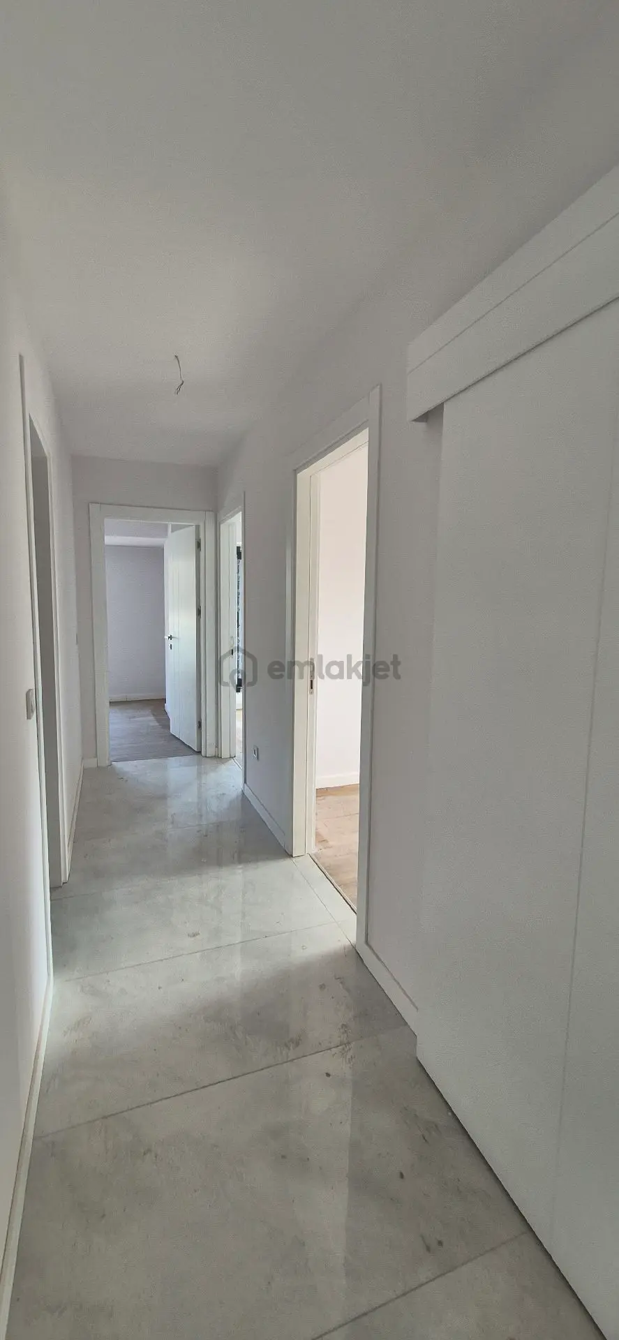 Bayraklı Da 3+1 Kiralık Lüks Daire. - 9