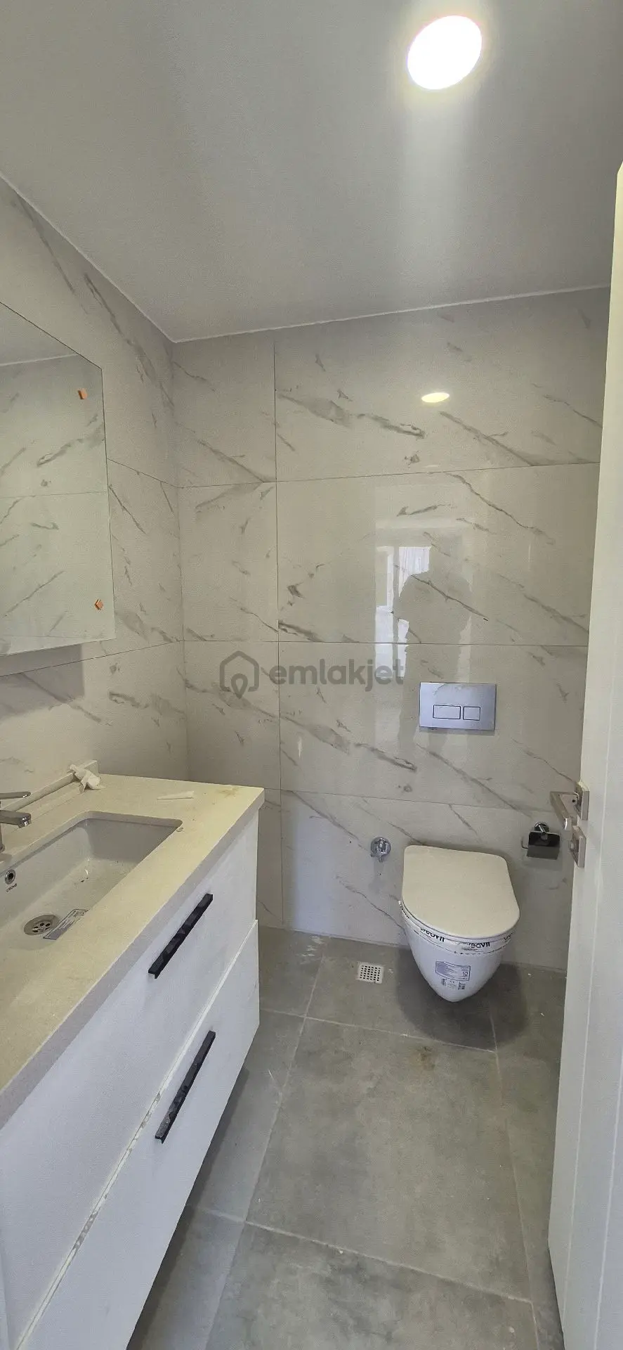 Bayraklı Da 3+1 Kiralık Lüks Daire. - 20