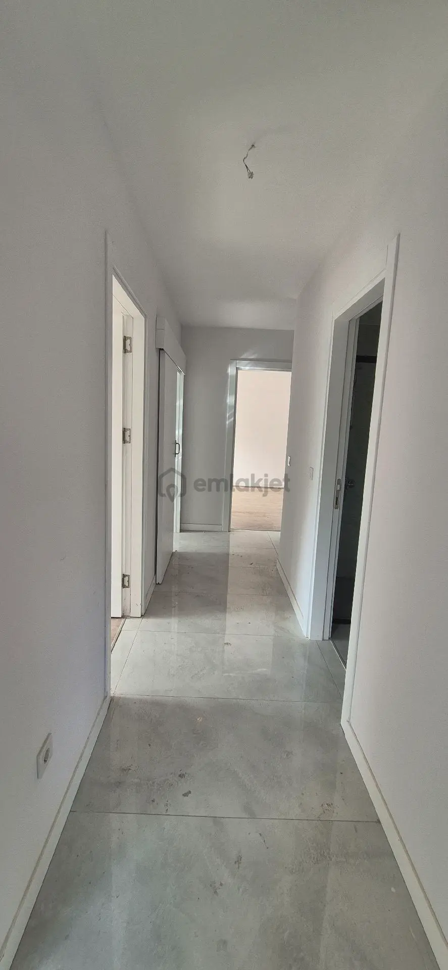 Bayraklı Da 3+1 Kiralık Lüks Daire. - 18