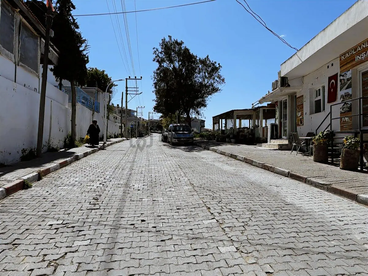 Çeşme Ovacık'ta 1005 M² İmarlı Satılık Arsa - 28