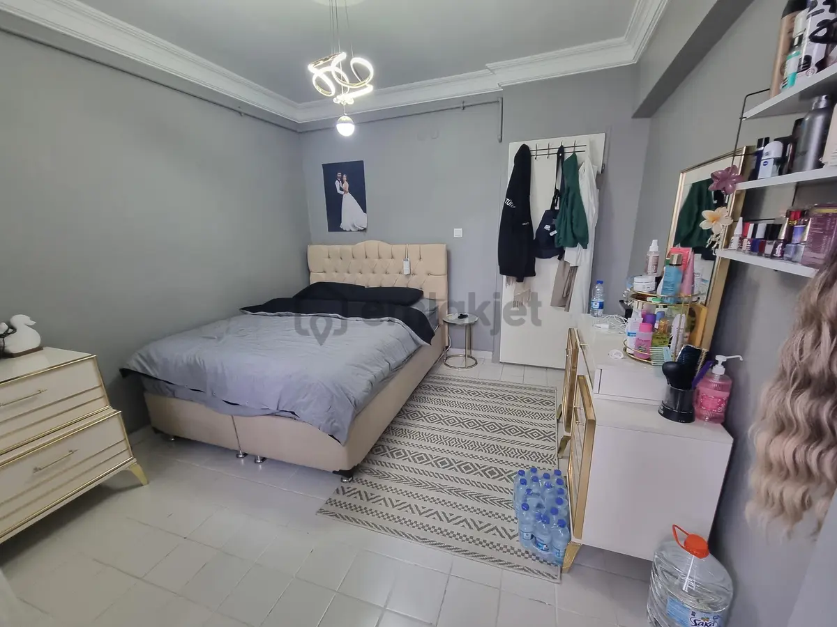 İmir Emlak'tan 3+1 130m2 Ayyıldız Cadde Üstünde 3.kat Daire - 11
