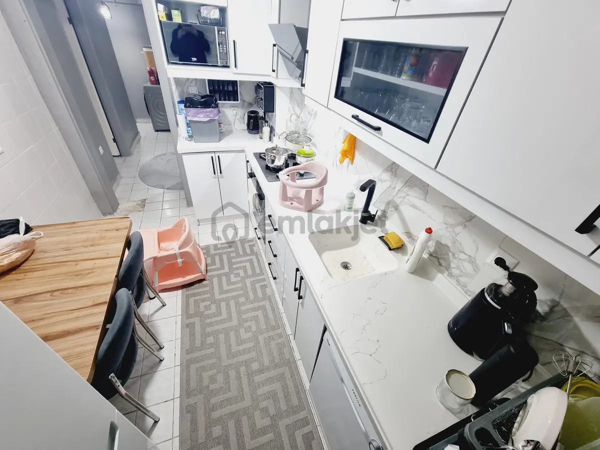 İmir Emlak'tan 3+1 130m2 Ayyıldız Cadde Üstünde 3.kat Daire - 24