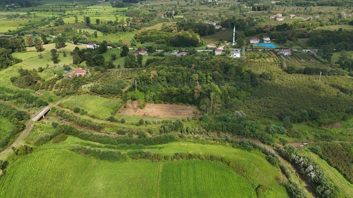 Lerox Uçardan Kocamanda Satılık Tarla - 12