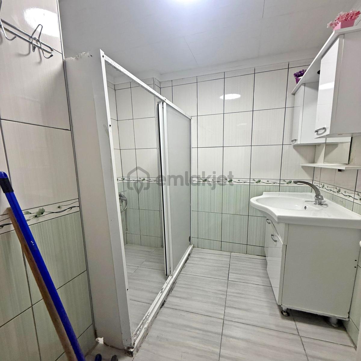 Cadde Üzeri 3+1 Satılık Daire - 12
