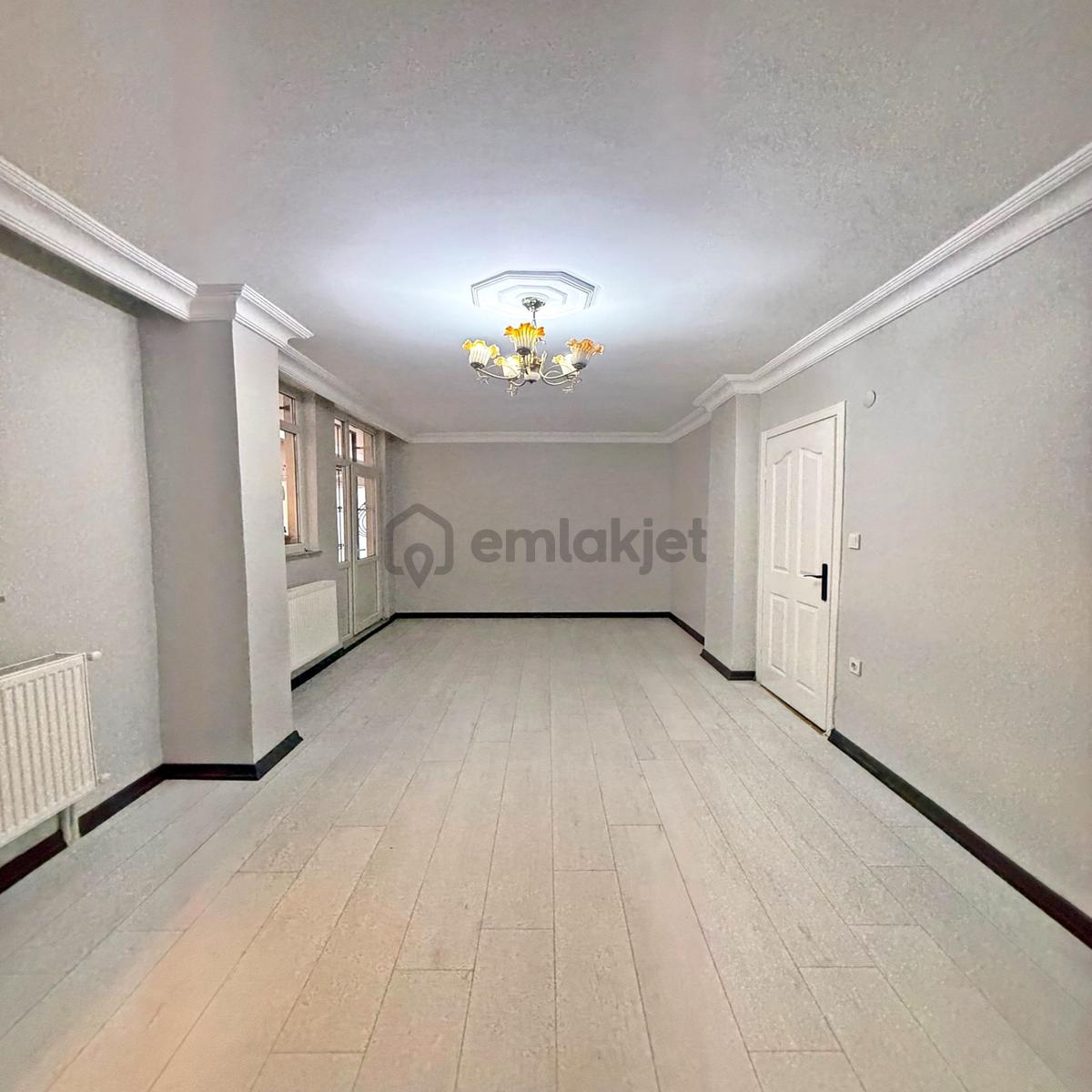 Cadde Üzeri 3+1 Satılık Daire - 7