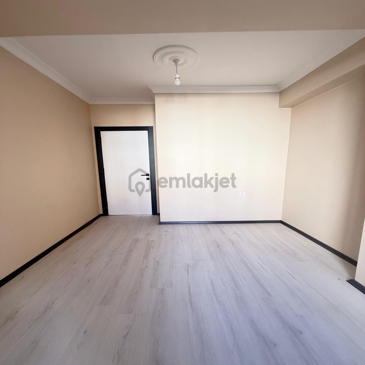 Akbatı Avm Yakını 2+1 Arakat Daire - 14