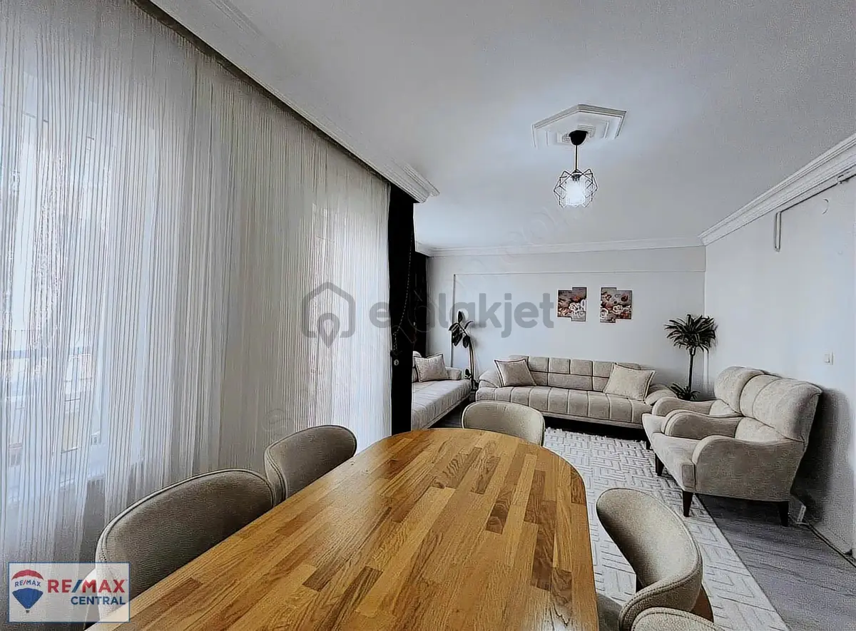 Remax Centralden Sularbaşında Satılık 3+1 - 6