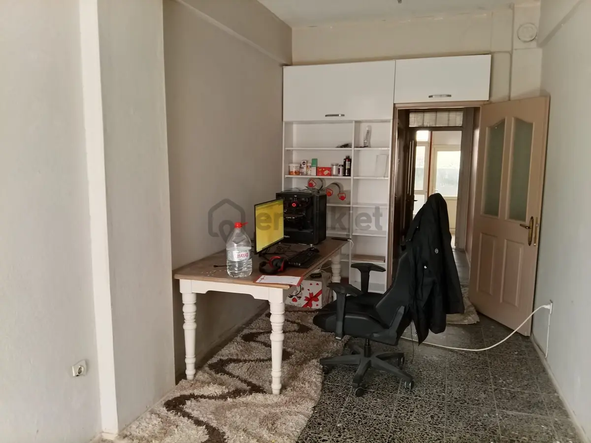 Balçova'da 80 M2 Satılık Dükkan - 5