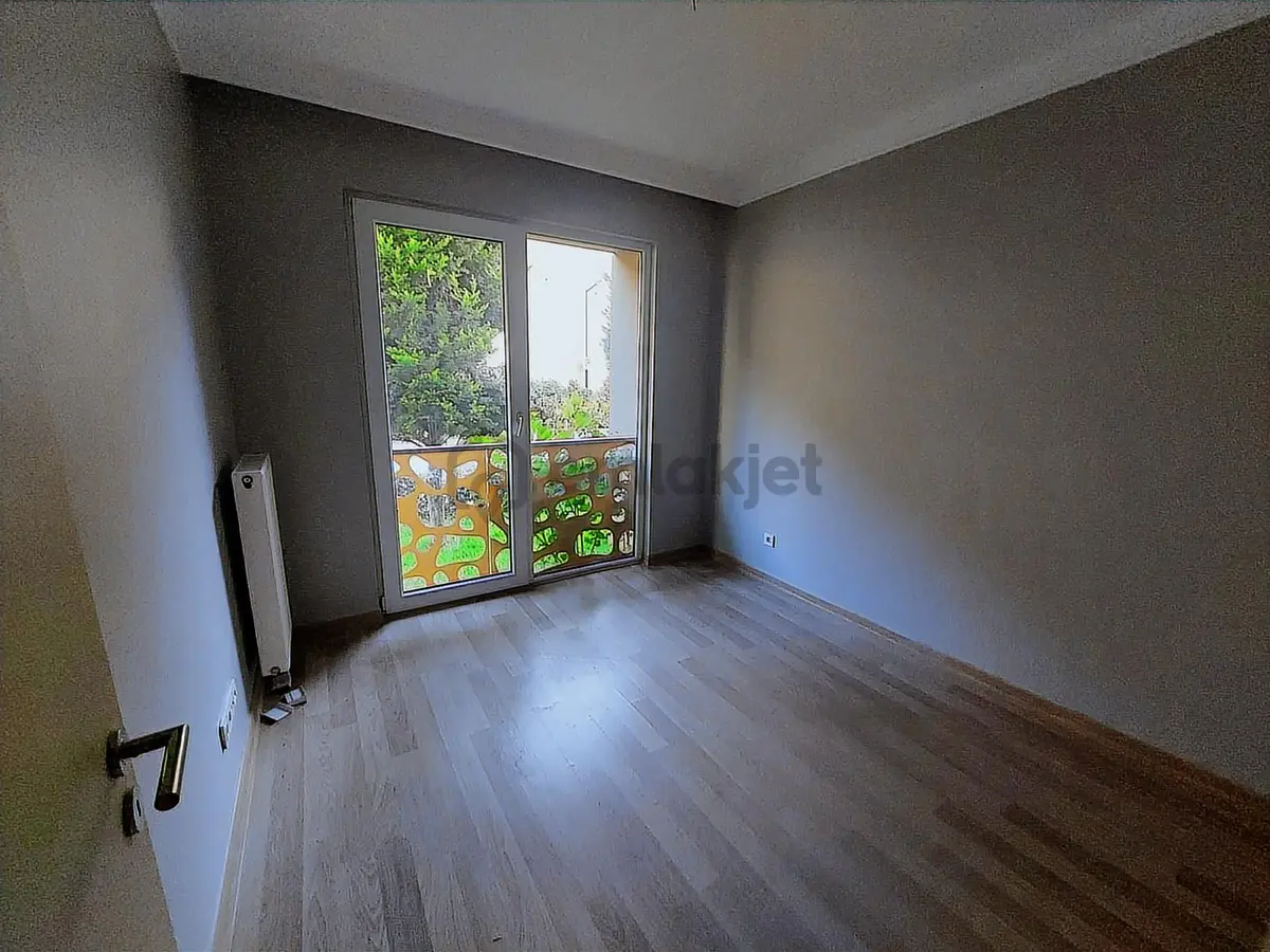 Evora A Parsel Bahçe Katı Çok Temiz Çift Balkon 3+1 - 15