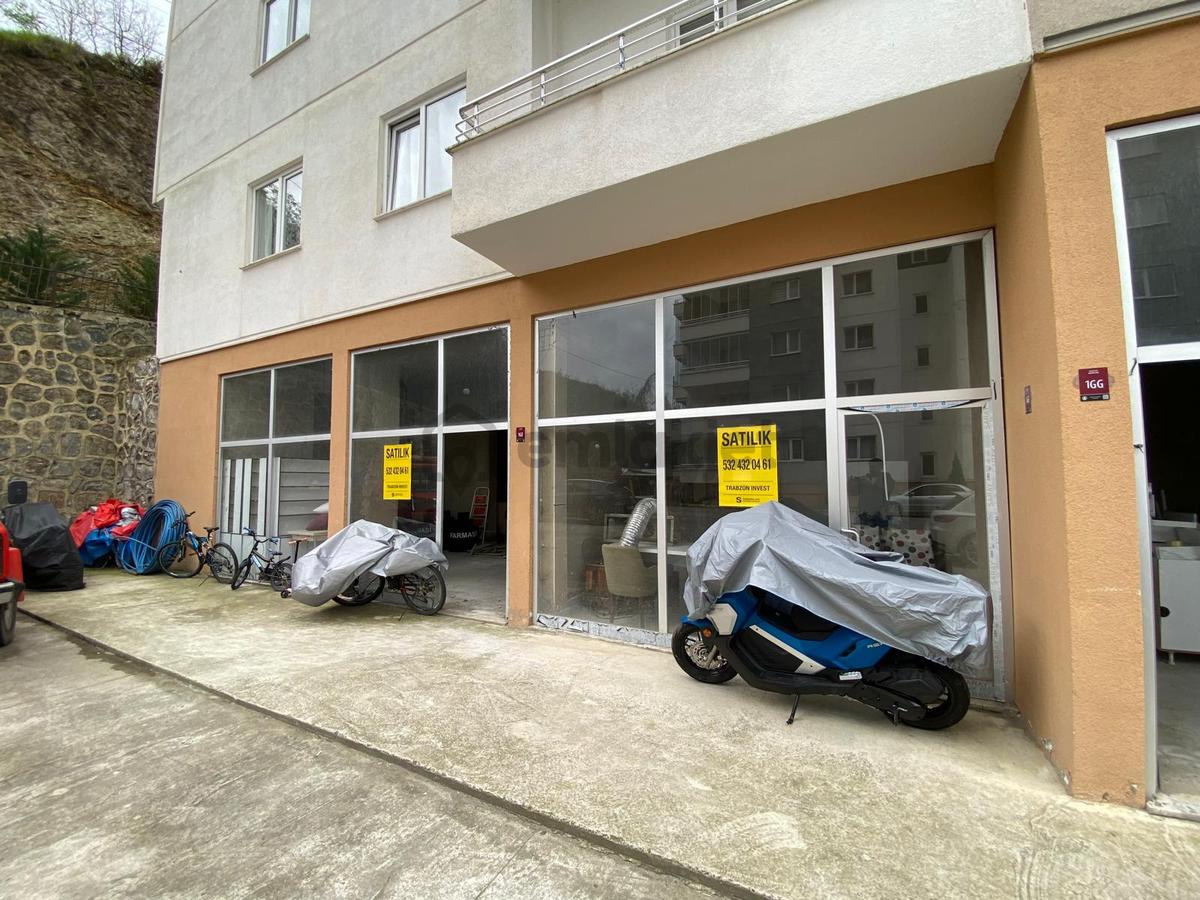 Trabzon Kaşüstü'nde Satılık Dükkan