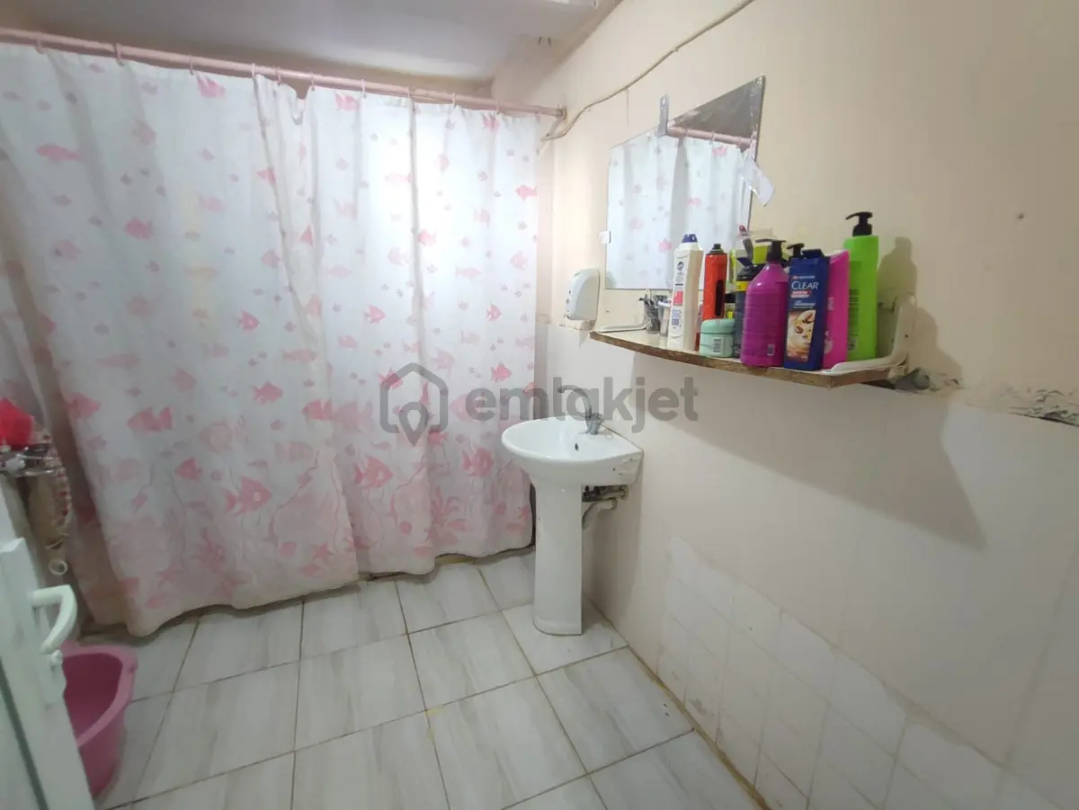 Sarayaltı Cadde Üstü 3 Katlı Satılık İşyeri - 3