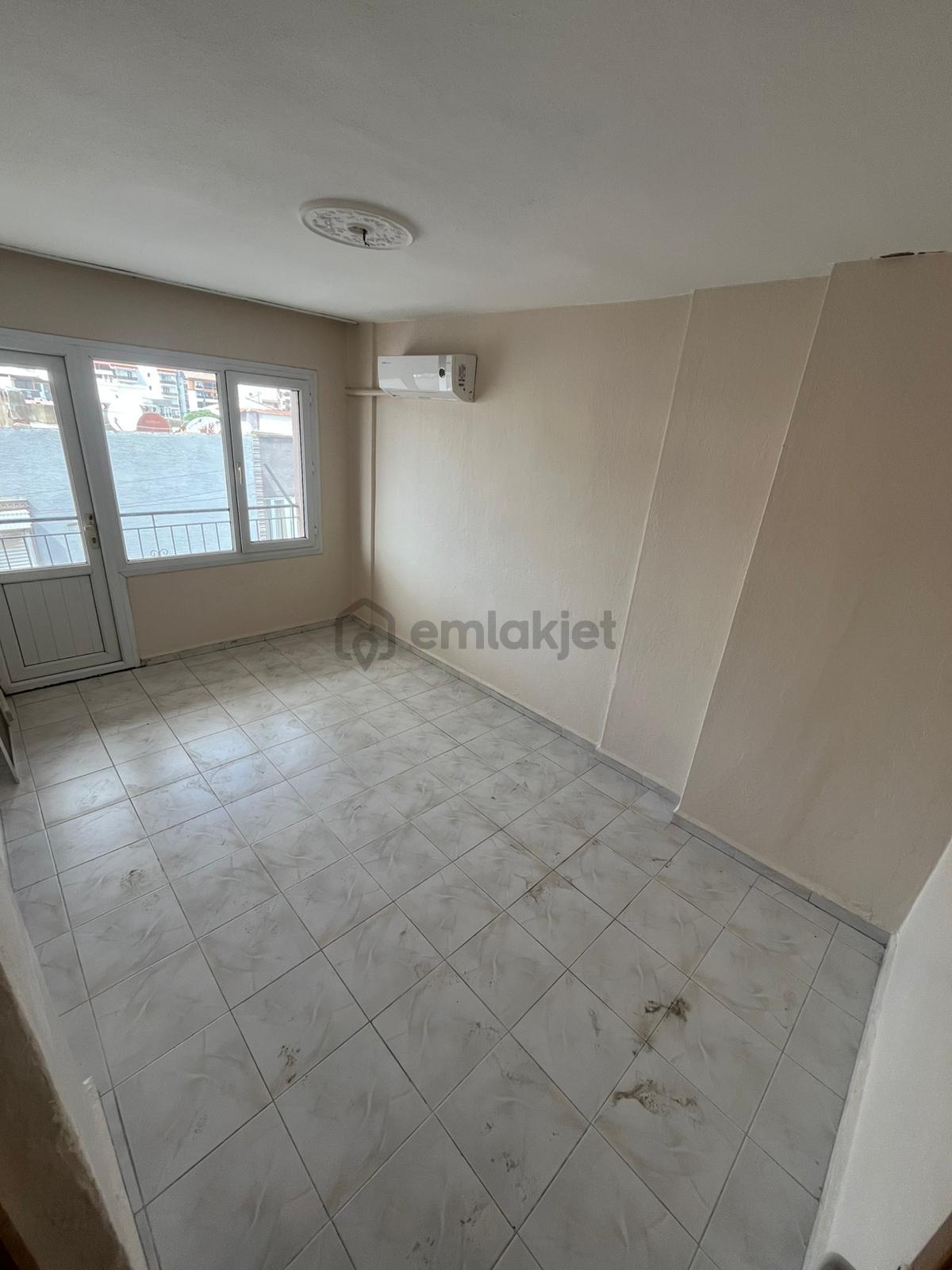 Bergama Maltepe Mahallesi Cadde Üzerinde Satılık 3+1 Daire - 29