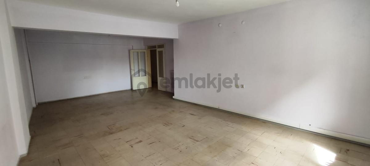 Sivrihisar Caddesi Üzerinde 4+1 Kiralık Daire Foresta - 18