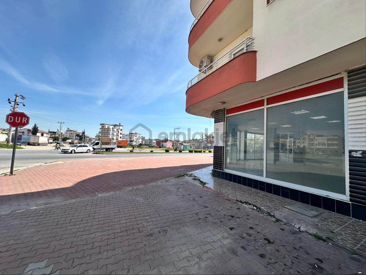 Mersinli Ahmet Caddesi Üzeri Satılık İşyeri