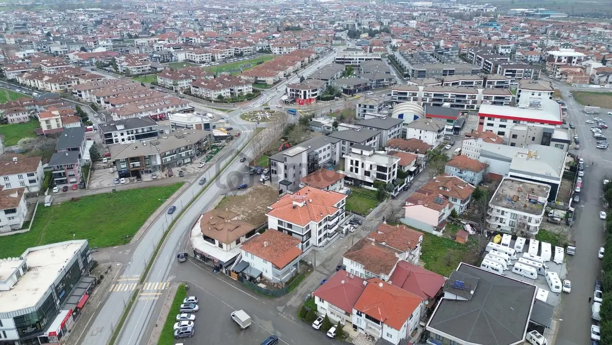 Serdivanın En Prestijli Konumunda Satılık 3+1 Lüks Daire - 23