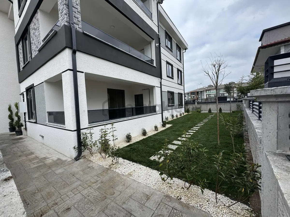 Serdivanın En Prestijli Konumunda Satılık 3+1 Lüks Daire - 2