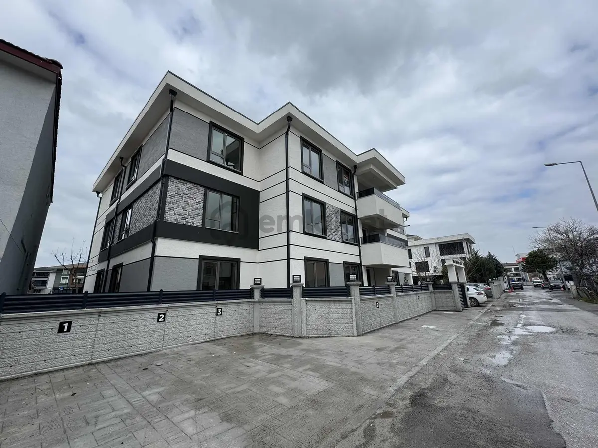 Serdivanın En Prestijli Konumunda Satılık 3+1 Lüks Daire - 4