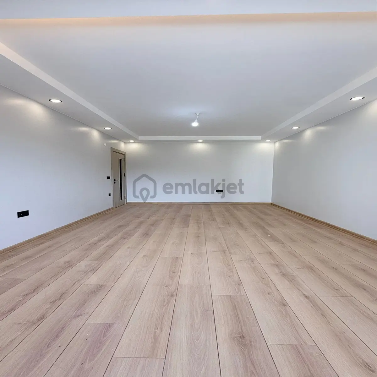 Esenyurt Merkezi Konumda Satılık Sıfır Daireler - 24