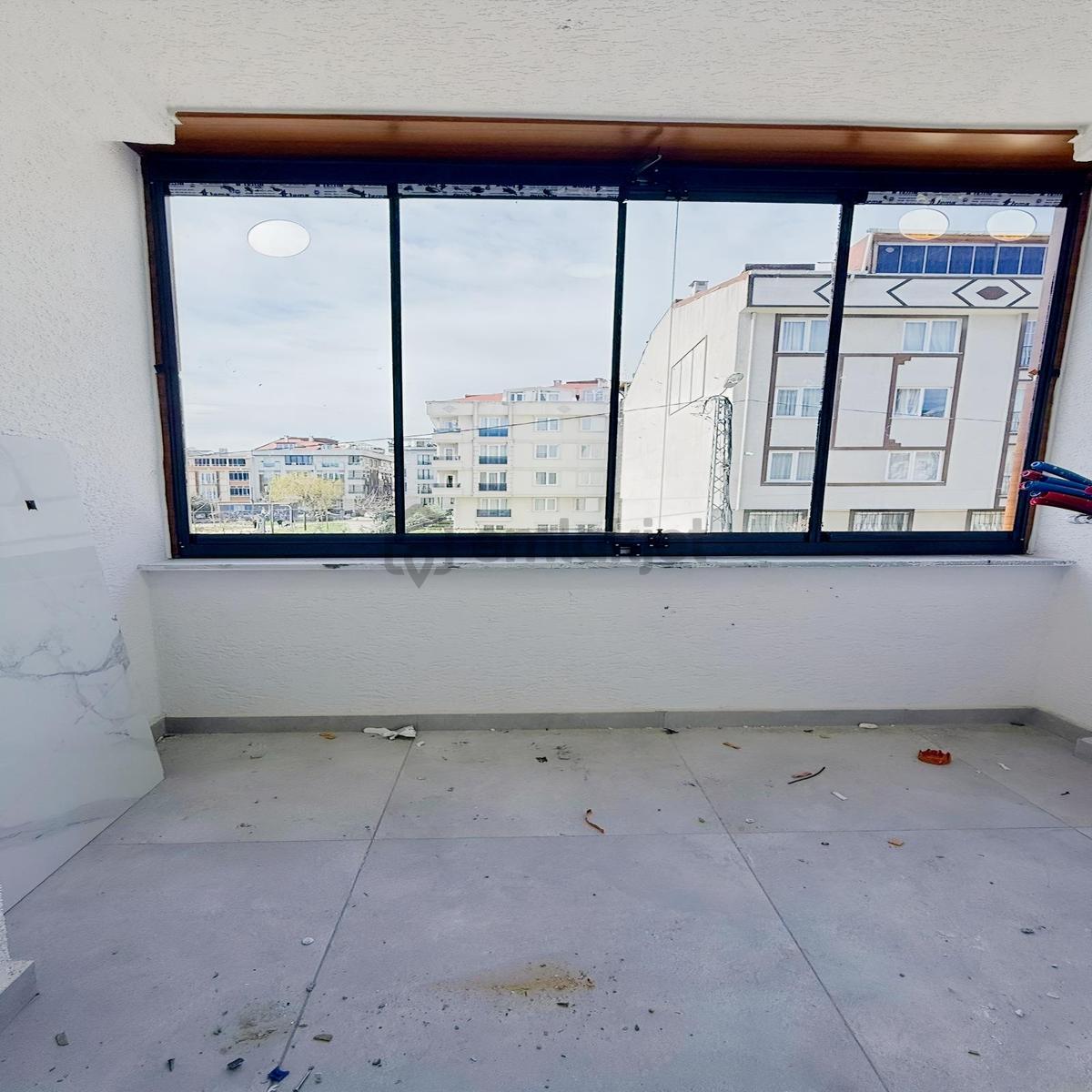Esenyurt Merkezi Konumda Satılık Sıfır Daireler - 34
