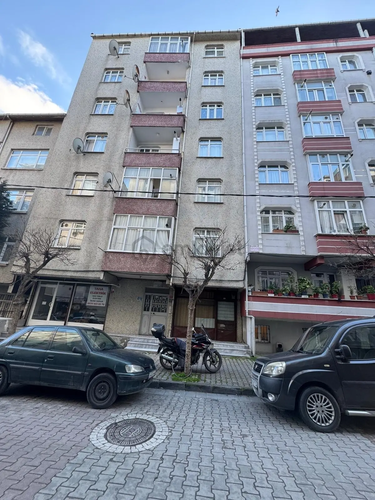 Küçükçekmece Yeşilova Mahallesi Satılık 2+1 - 28