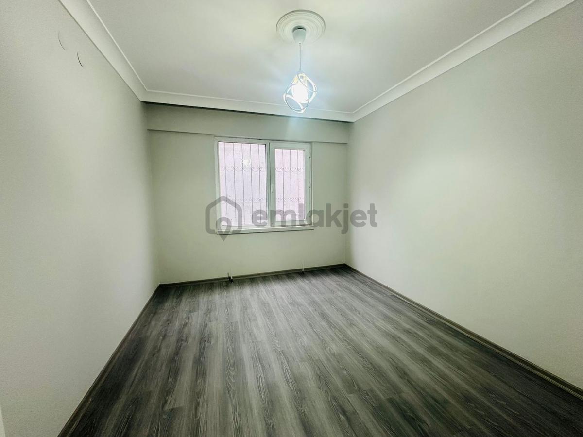 Feridunçelik'te Full Yapılı Asansörlü 4+1 Giriş Kat Satılık !! - 10