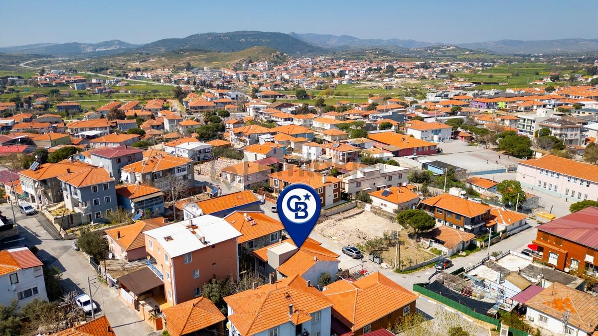 Foça Kazım Dirik Mah. Satılık Bahçe Katı 1+1 Daire - 28