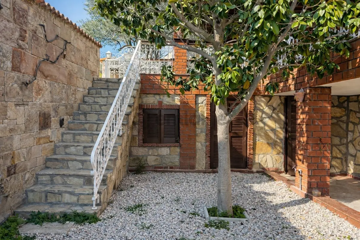 Umas Solutıon'dan Cunda'da | Denize 25m | 6+1 Tripleks Villa - 29