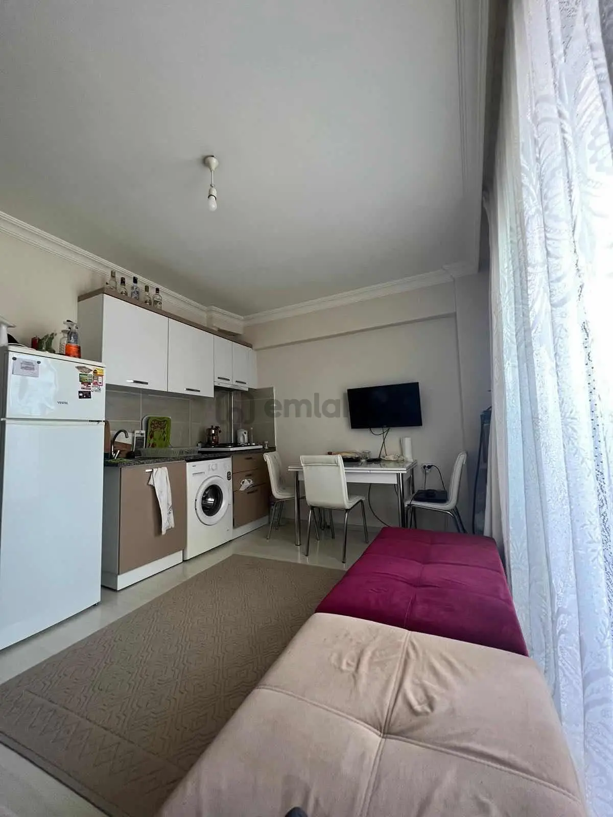 İsabeyli Ege Royal B1 Blokta Eşyalı 1+1 Satılık Daire - 2