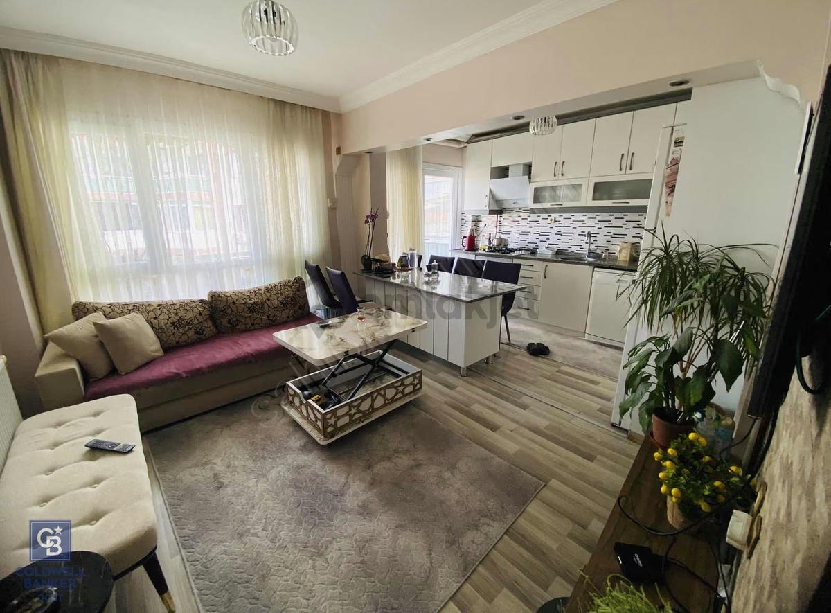 Eskiizmirde Site İçerisinde Asansörlü Satılık Daire - 4