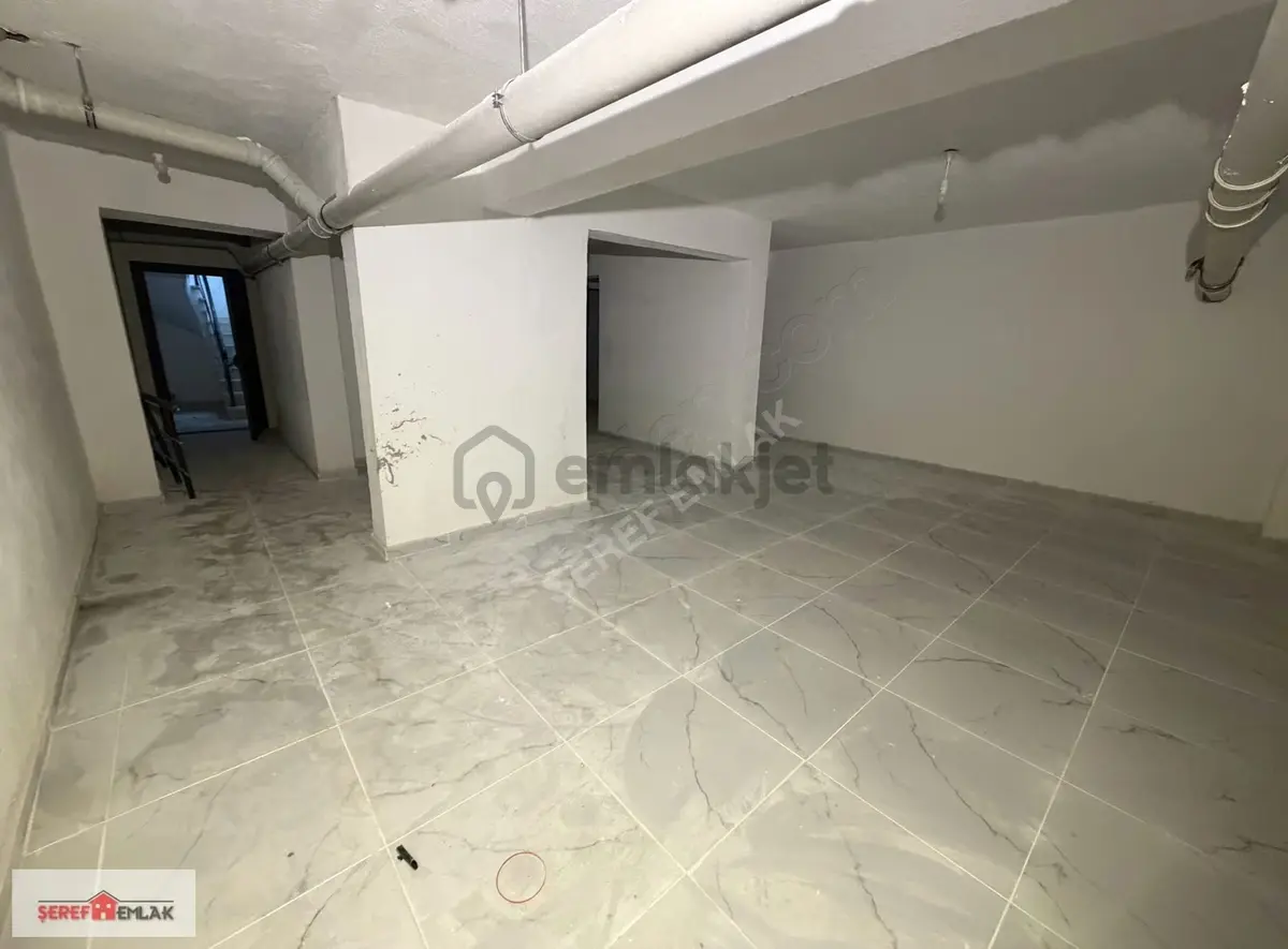 Şeref Emlak'tan Yüksek Giriş 110m² Bahçeli 2 Katlı Dükkan - 16