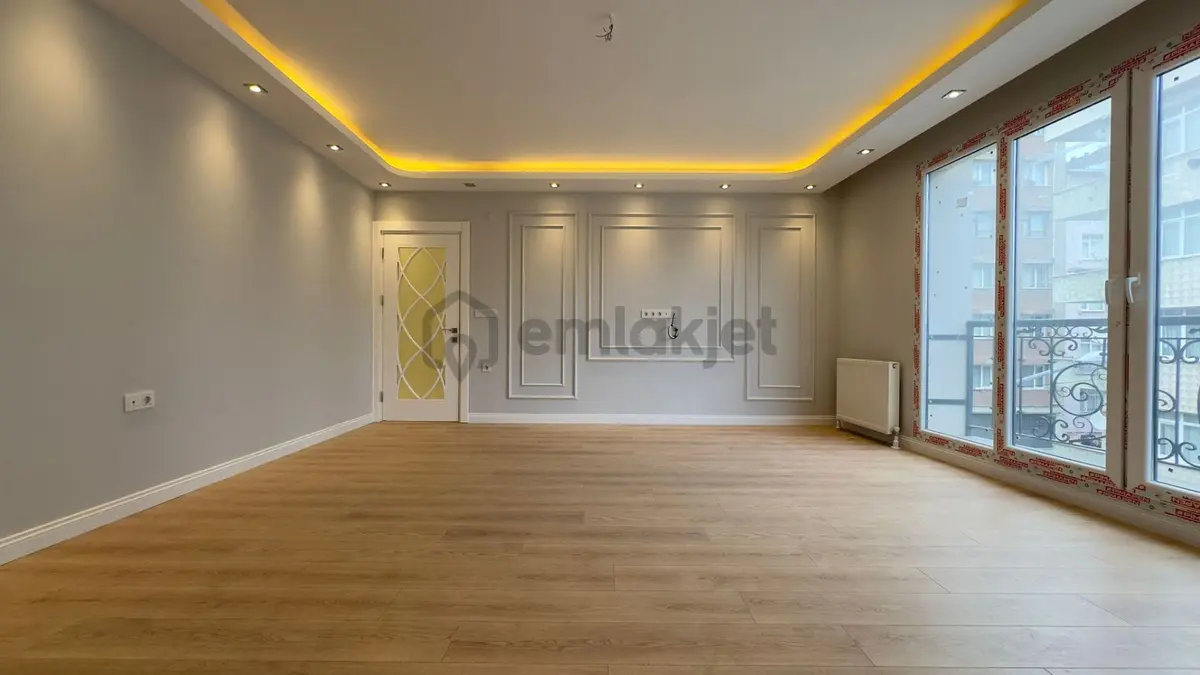Şirinevler'de Satılık 3+1 Modern Ve Ferah Daire - 2