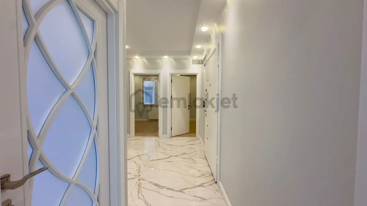 Şirinevler'de Satılık 3+1 Modern Ve Ferah Daire - 10