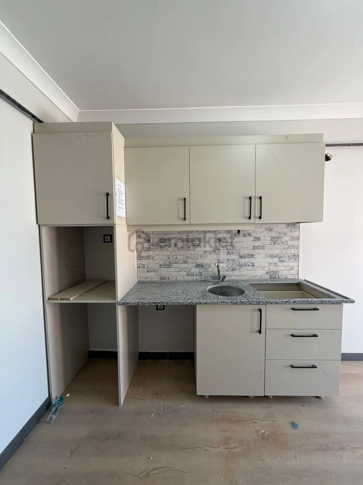 Nusratiye Mahallesinde Satılık Sıfır 1+1 Daire - 8
