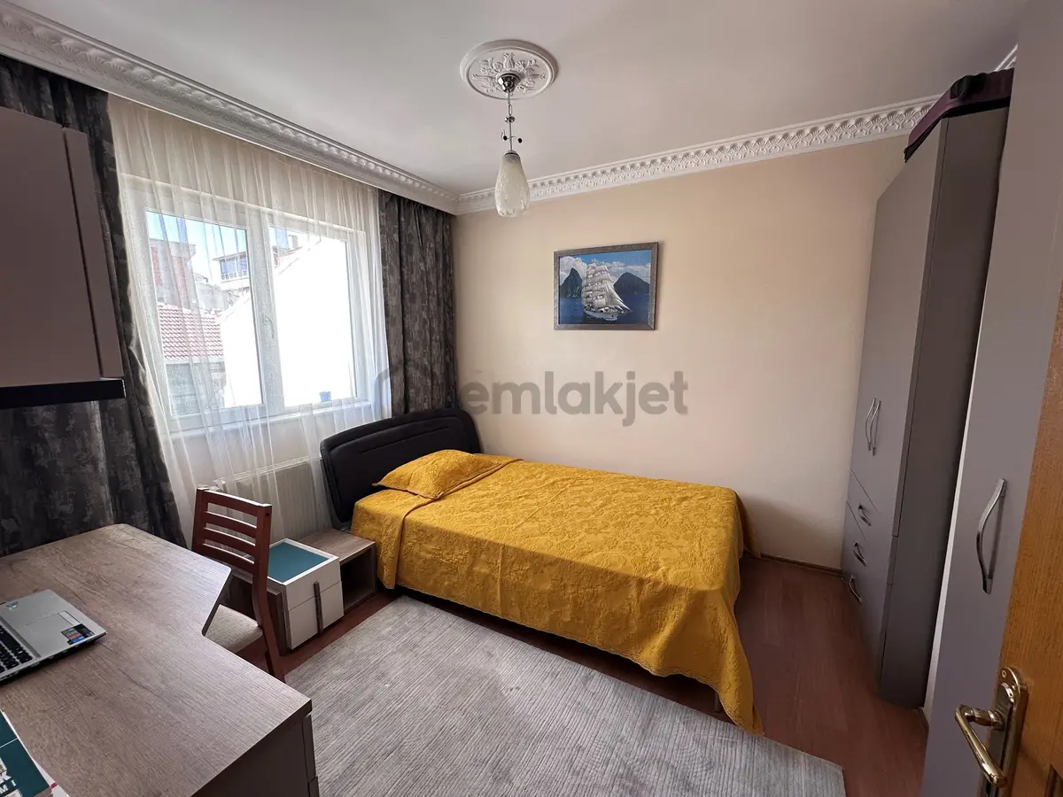 Şehit Nursil Bektaşoğlu S. Asansörlü 5+1 Ful Yapı Dubleks Daire - 15