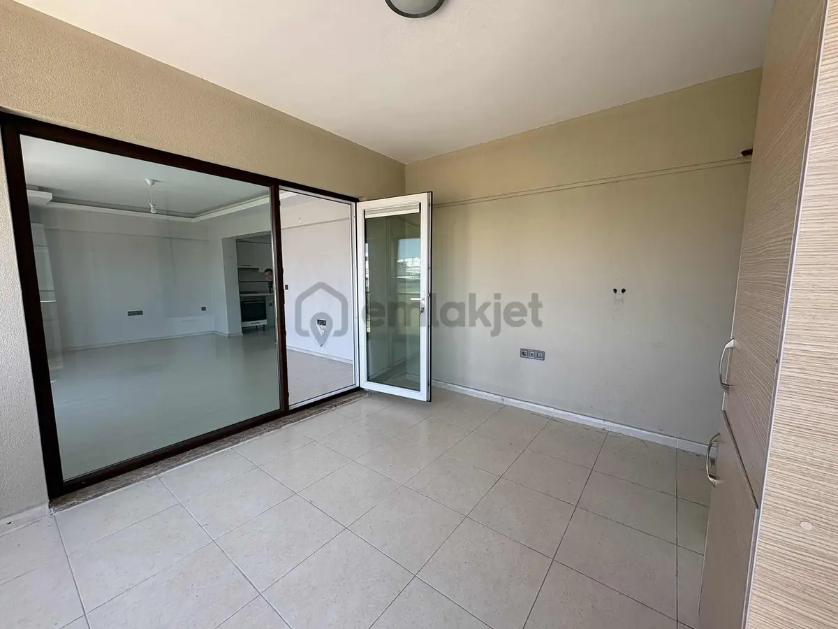 Remax Advantage 'den 23 Nisanda Satılık 1+1 Daire - 10