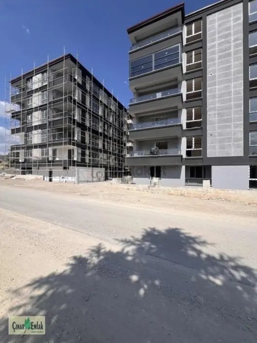 Çınar Emlak'tan Mispak City Sitesinde Satılık Sıfır Daire - 2