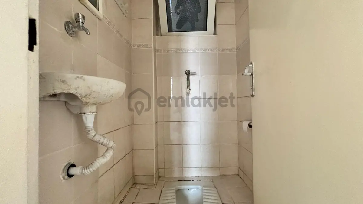 Batıkent'te Satılık 3+1 Daire, 100m², Kent Birlik Sitesi - 25