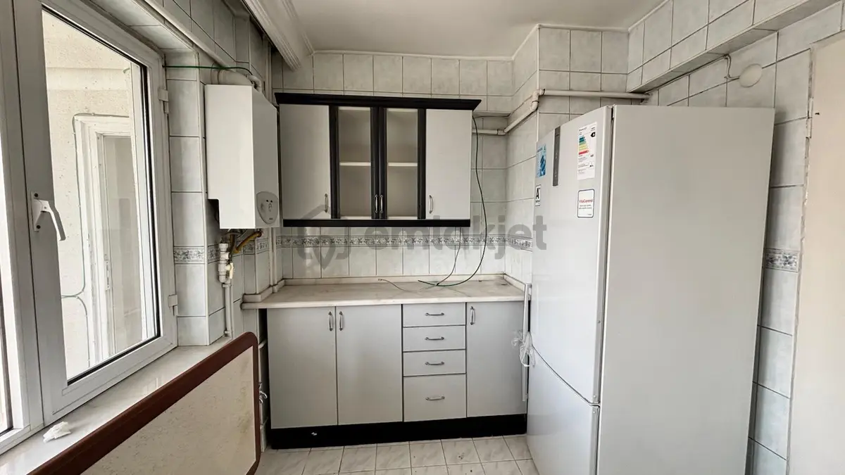 Batıkent'te Satılık 3+1 Daire, 100m², Kent Birlik Sitesi - 9