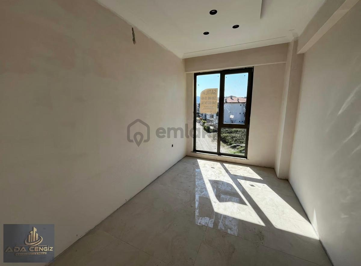 Serdivanda Site İçerisinde 170 M2 Bahçe Kullanımlı 3+1 Daire - 10